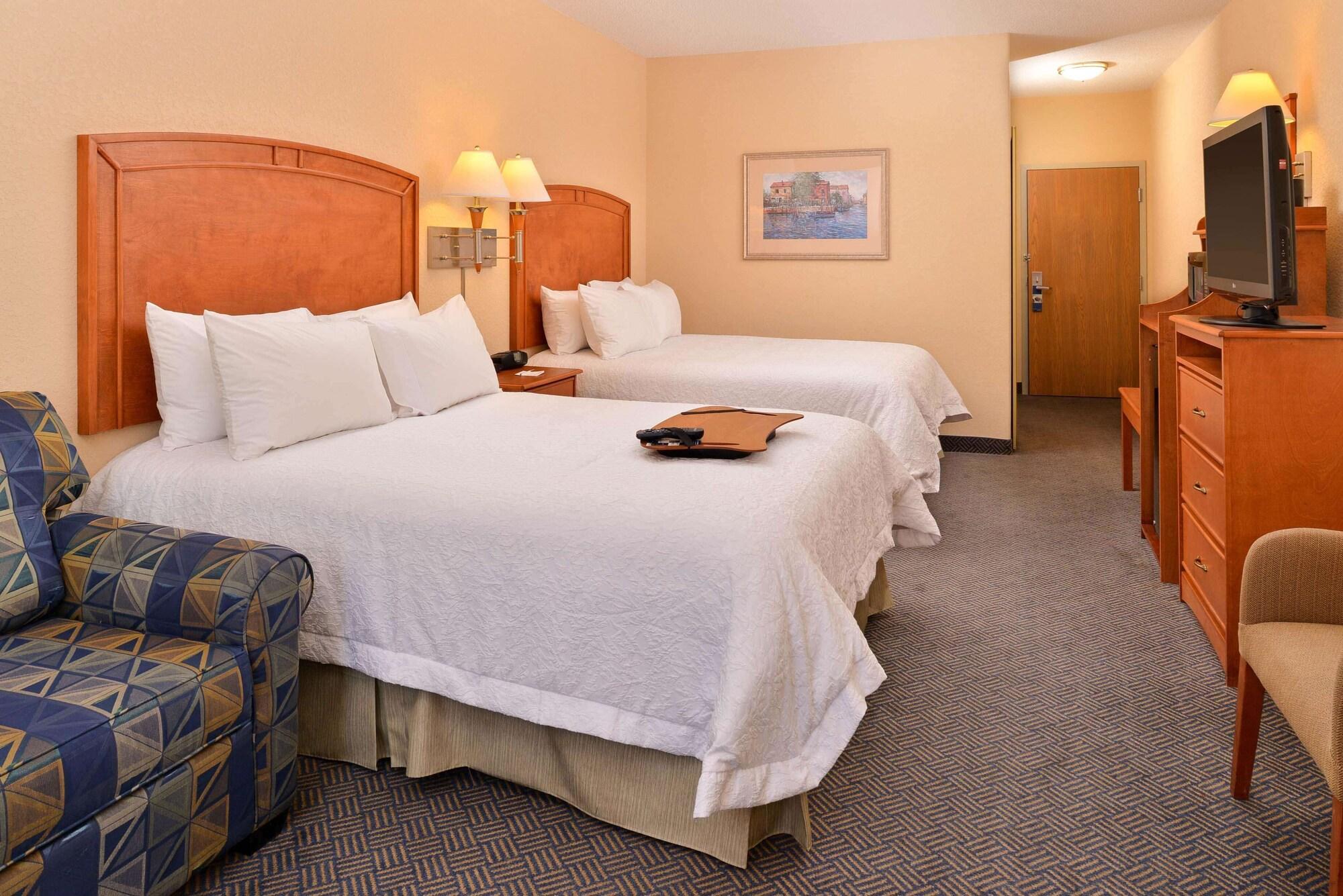 Hampton Inn Grand Island Exterior photo